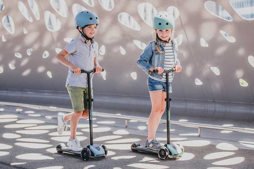 Scoot and Ride Highwaykick 5 Roller mit LED