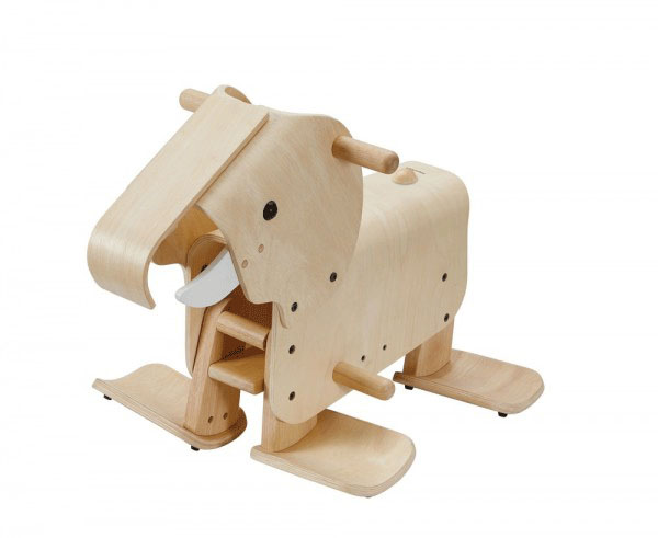 PlanToys gehender Elefant