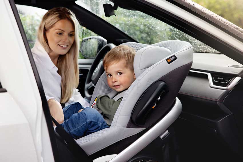 Titan Pro i-Size  Car seats, Baby car seats, Travel systems for baby